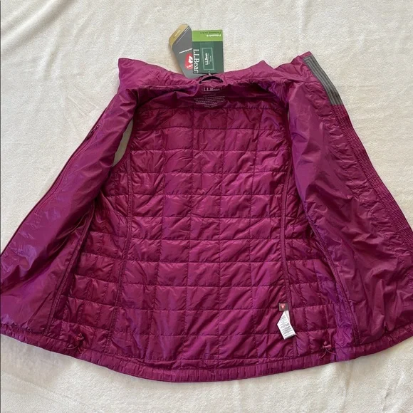 LL BEAN Primaloft Packaway Vest- Womens Small Rich Berry - Picture 3 of 13